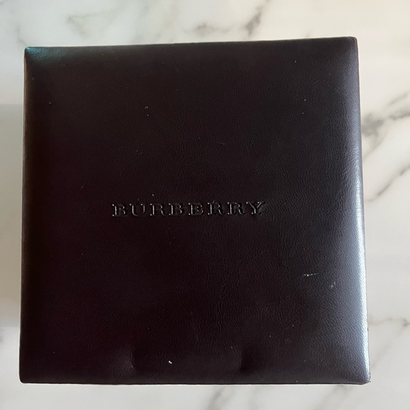 Burberry Women’s Watch - Picture 2 of 8
